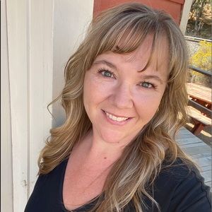 Meet your Posher, Christy